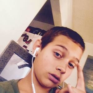 Meet your Posher, Rj